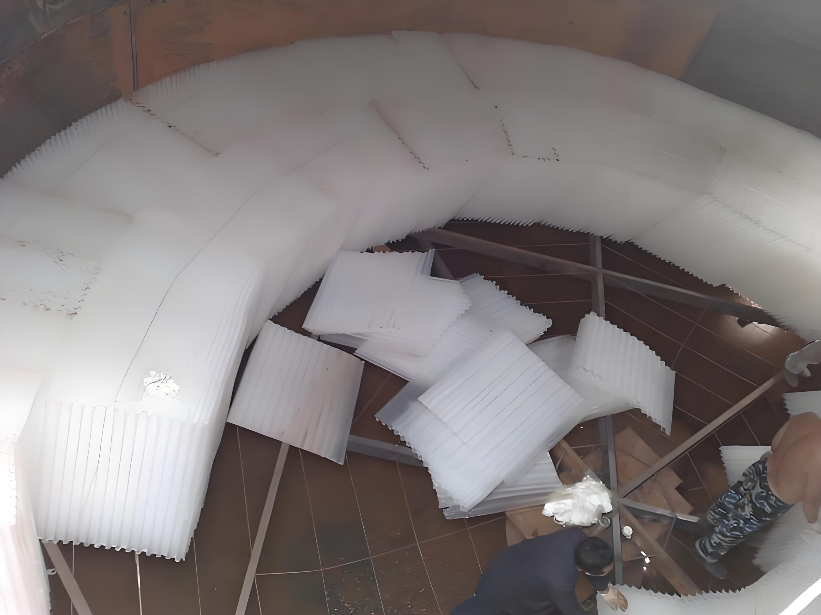 �½��͑�(h��)�A�γ�����б�ܺ�����